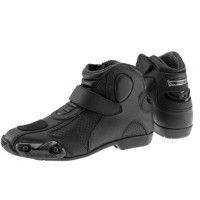 SCARPE CON RINFORZI...